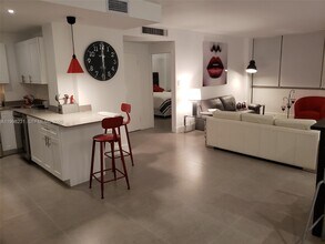 Building Photo - 3301 NE 5th Ave