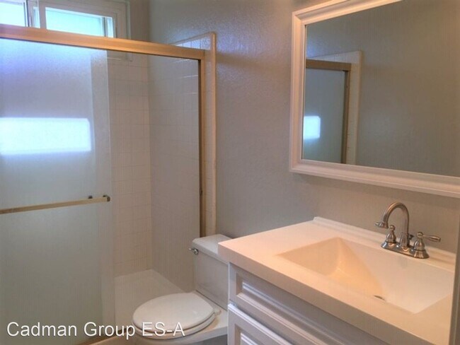 Foto del edificio - 2 br, 2 bath House - 945 Pepper Street #314