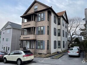 Building Photo - 3 Hillside St