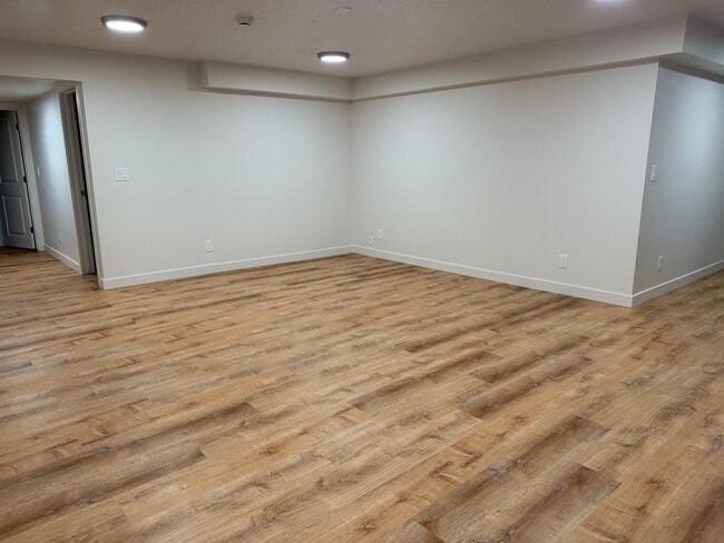 Building Photo - 414 W Peppergrass Wy