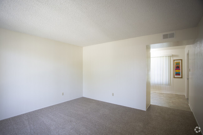 1HAB, 1BA - 700 ft² - Parkwood Apartments