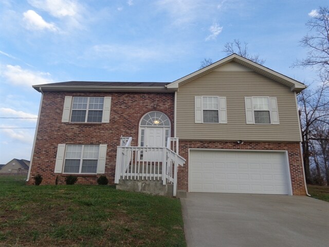 Primary Photo - 1498 Wilderness Way