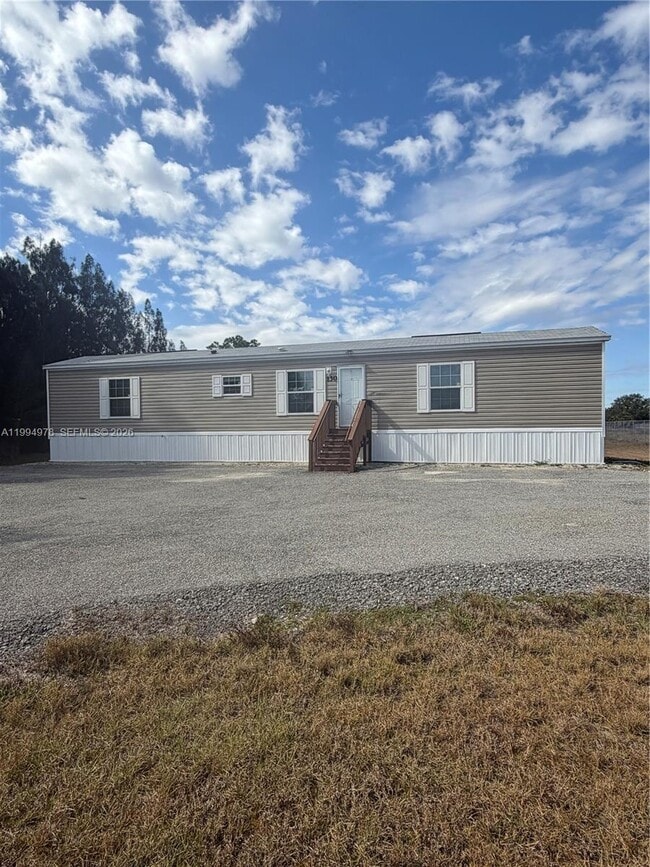 Building Photo - 130 N Granja St