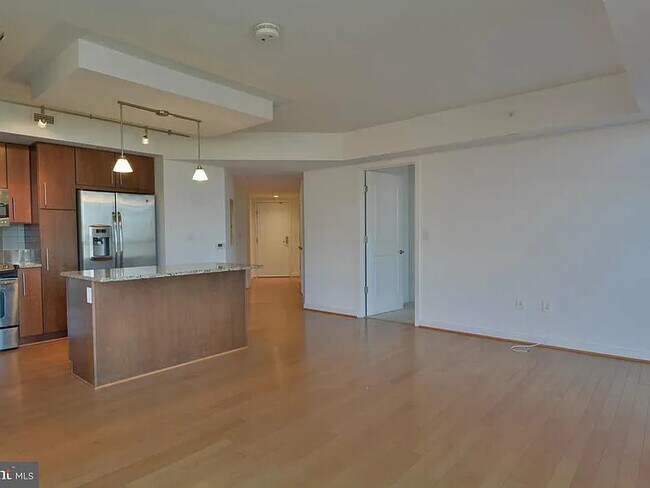 Foto del edificio - 1025 1st St SE