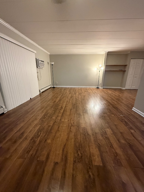 Foto del edificio - 154 E Bailey Rd