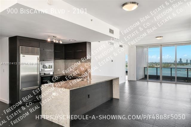 Building Photo - 900 Biscayne Blvd
