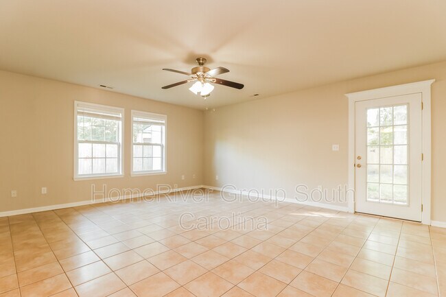 Building Photo - 108 Robert Dr