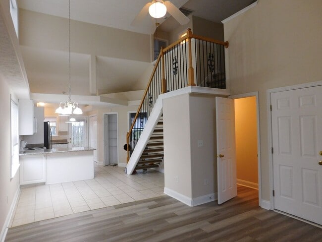 Building Photo - 4301 Arbor Green Way