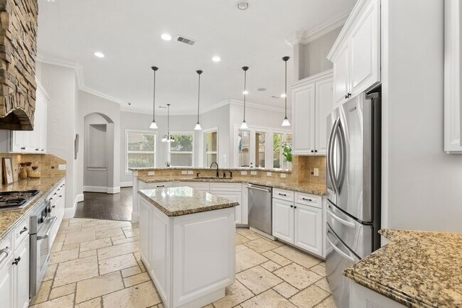 Foto del edificio - 26214 Kingsgate Ln