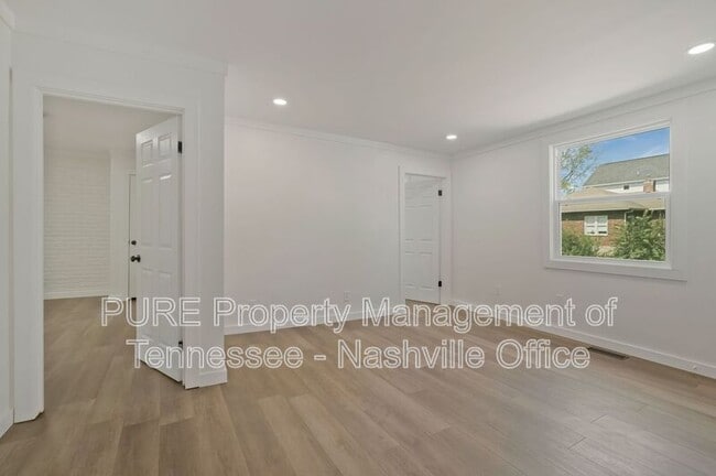 Building Photo - 1127 N 5th St