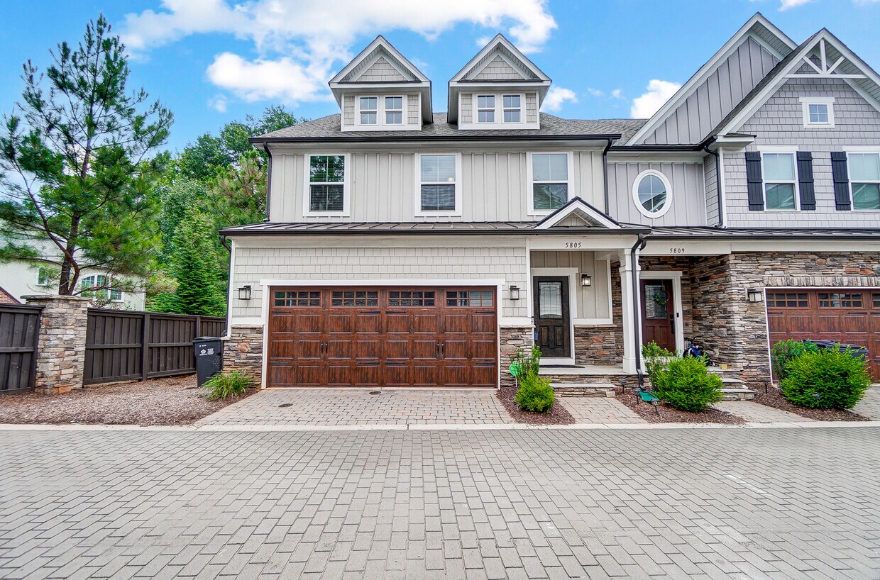 Foto principal - 5805 Barrowlands Ct