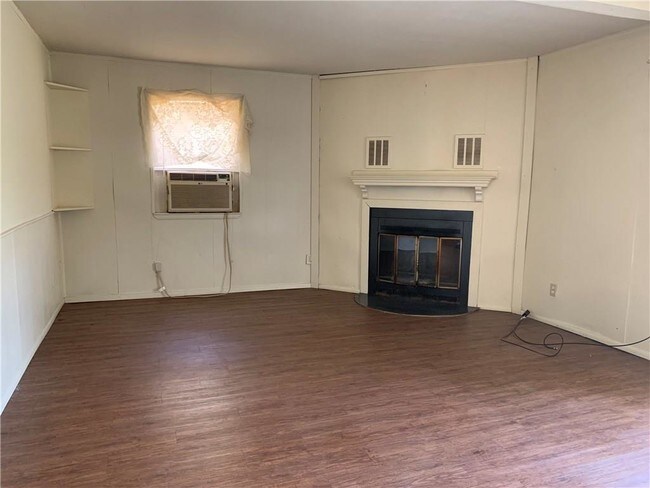 Foto del edificio - 538 Summit Ridge Dr