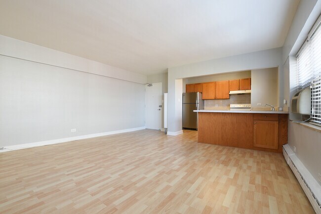 Foto del edificio - 4970 N Marine Dr