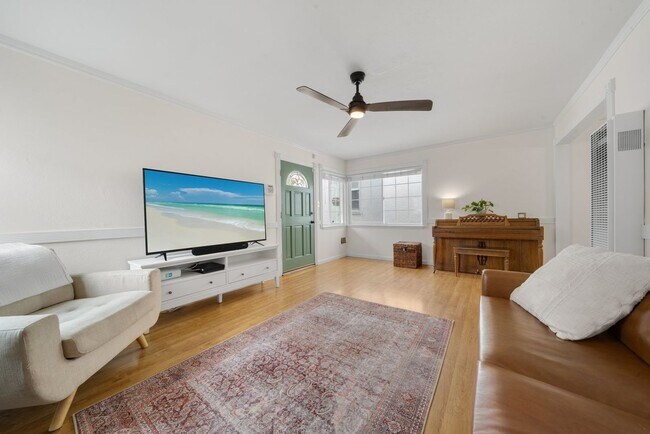 Foto del edificio - Charming Home In NE Richmond!