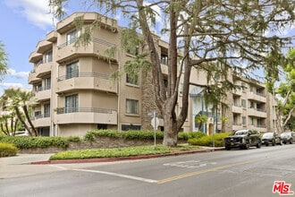 Building Photo - 4230 Stansbury Ave