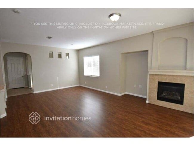 Building Photo - 1689 Soledad Dr