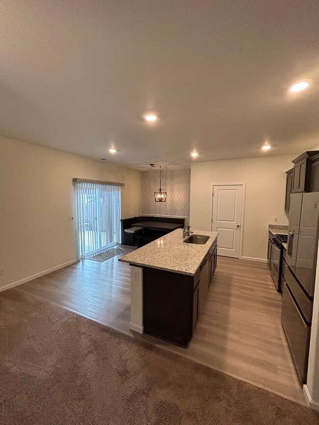 Foto del edificio - 2338 NW Yohn Ranch Dr