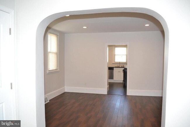 Foto del edificio - 123 S Matlack St