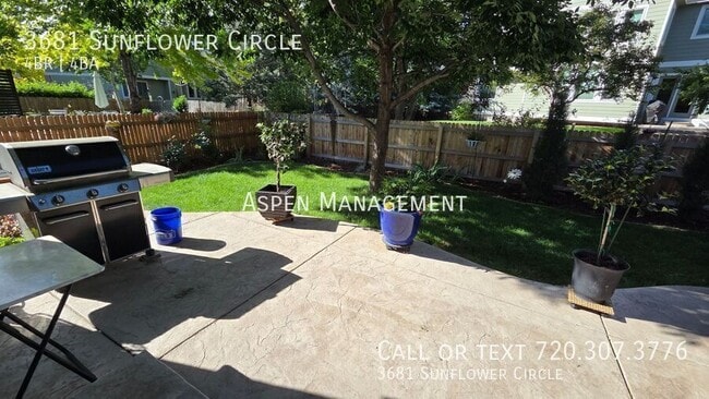 Foto del edificio - 3681 Sunflower Cir