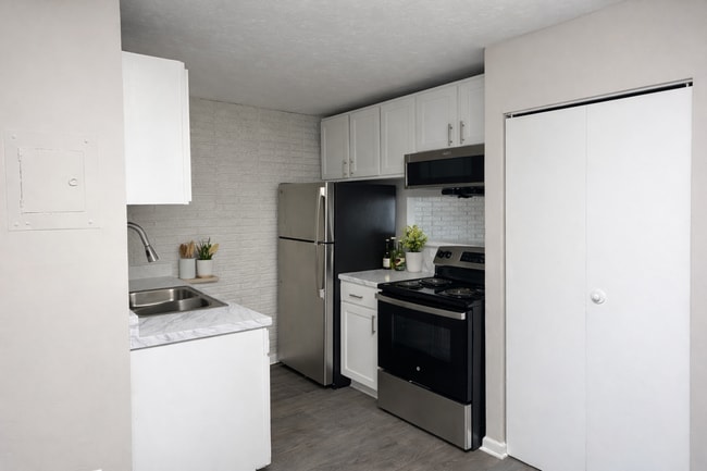 Building Photo - Oakstone Ridge