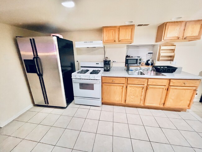 Stainless steel french door refrigerator - 6310 W Warwick Ave