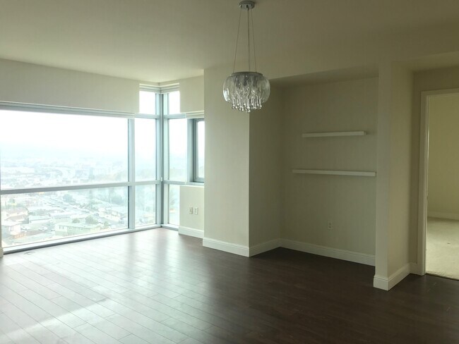 Building Photo - 1 Mandalay Pl