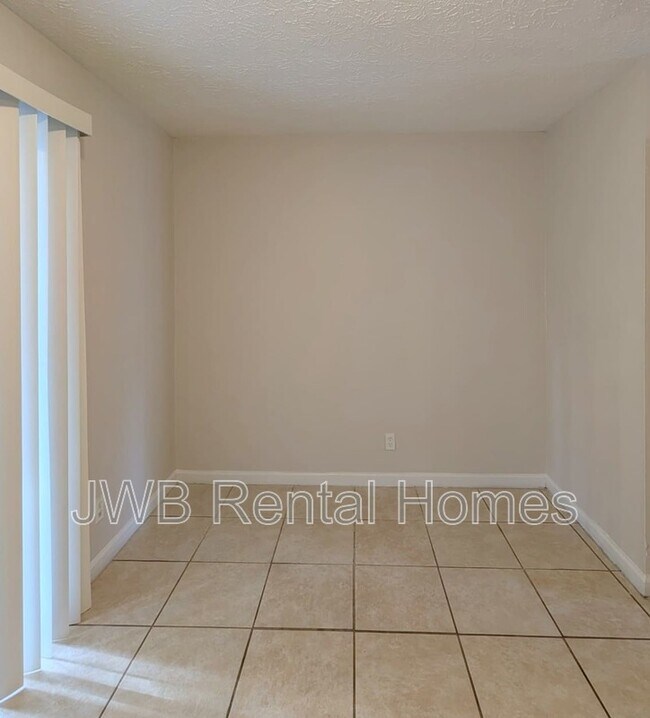 Foto del edificio - 2873 Yellow Pine Ct
