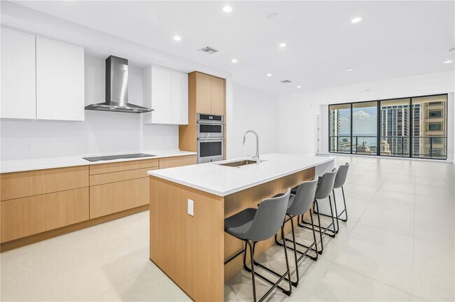 Foto del edificio - 275 1st Ave S