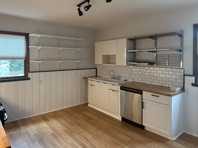 Photo - 4143 Chambers St Apartment