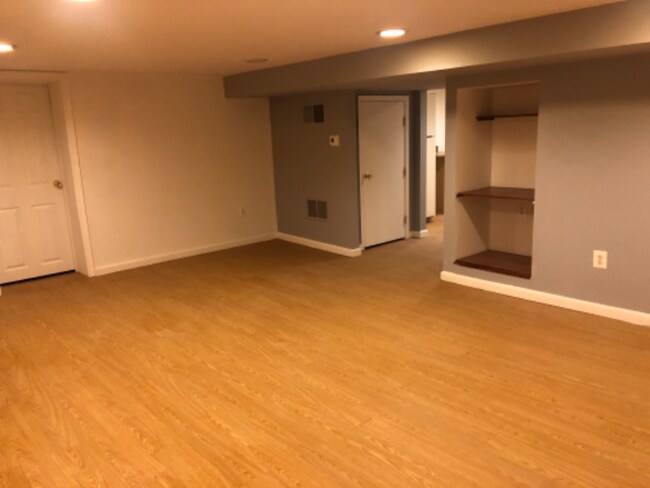 Foto del edificio - 3405 Ridge Rd