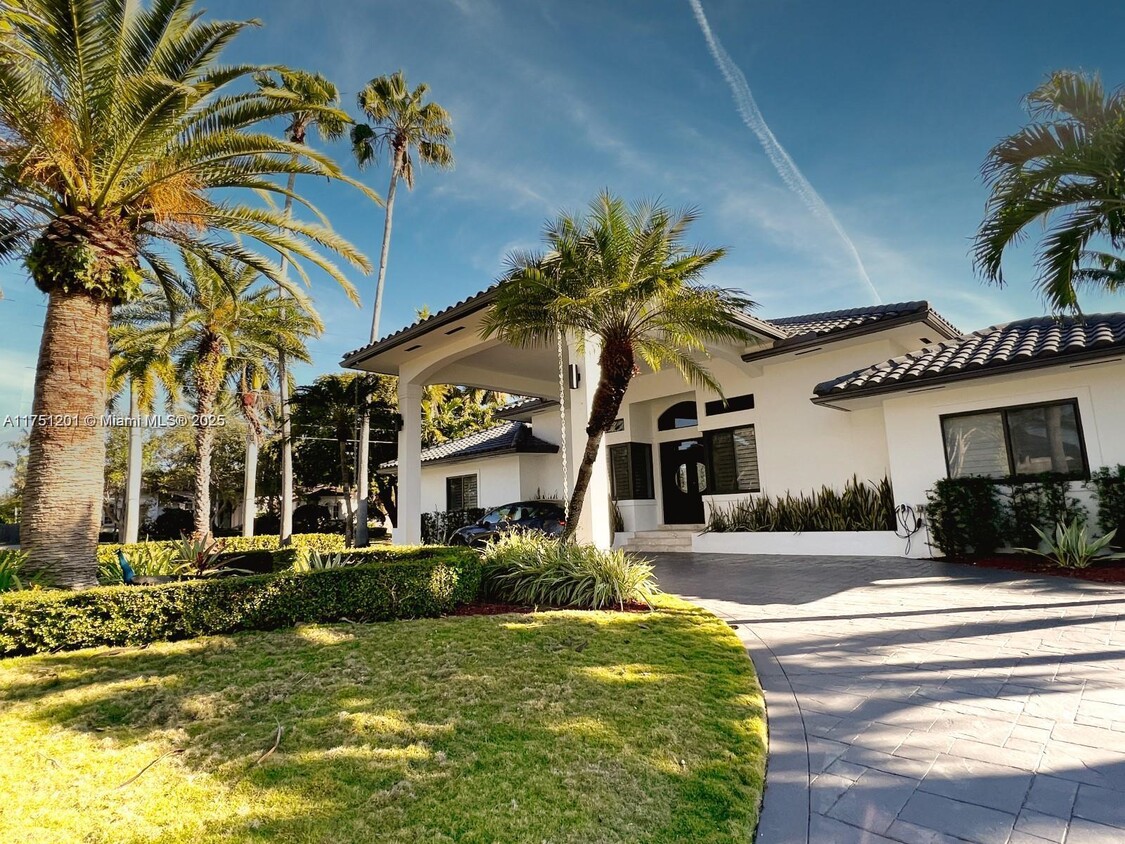 Primary Photo - 17615 SW 80th Ct
