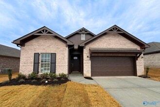 Building Photo - 203 Stockyard Cir