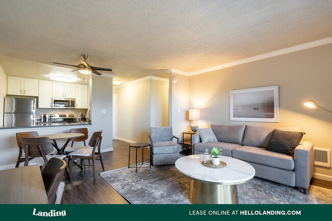 Building Photo - 1375 Ballena Blvd