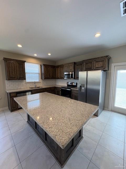 Foto del edificio - 17 N Soñador Dr