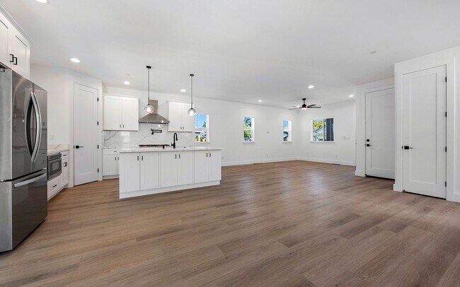 Building Photo - 3733 Mocha Ln