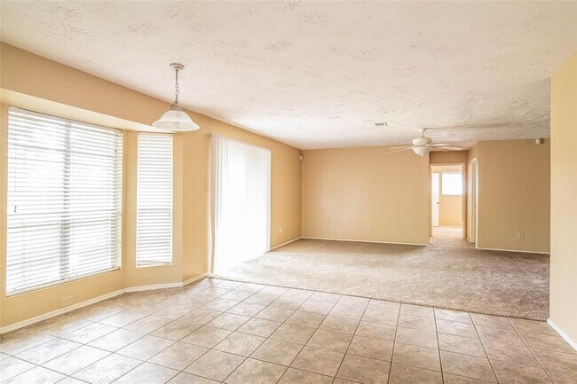 Foto del edificio - 4302 Stonehenge Trail