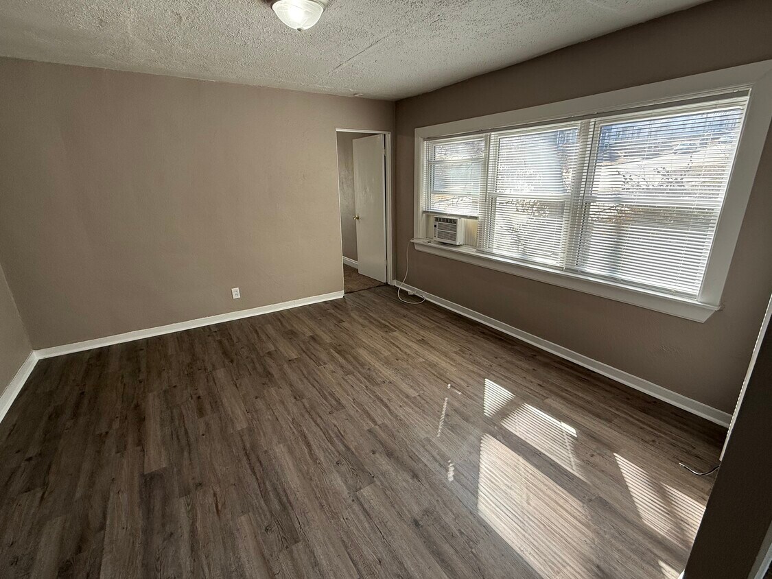 Foto principal - 206 Locust St