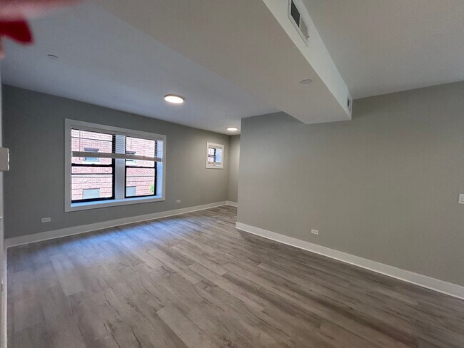 Foto del edificio - 1131 Oak Ave