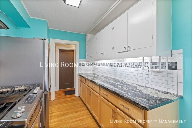 Foto del edificio - 6533 N Campbell Ave