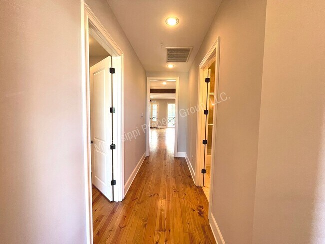 Foto del edificio - 3BR/3BA For Rent