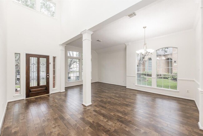 Foto del edificio - 5026 Bellmead Dr