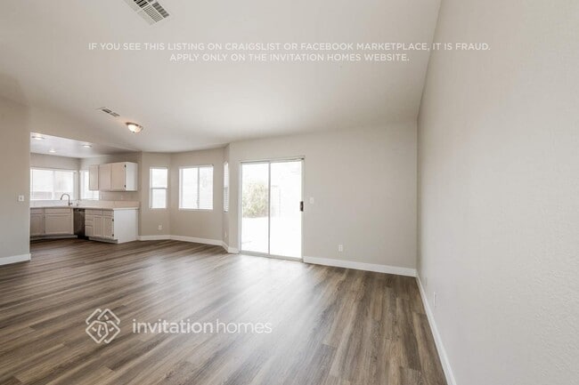Building Photo - 5823 Berry Hill Ln