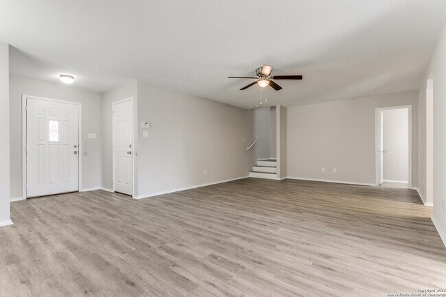 Building Photo - 16311 Kentucky Ridge