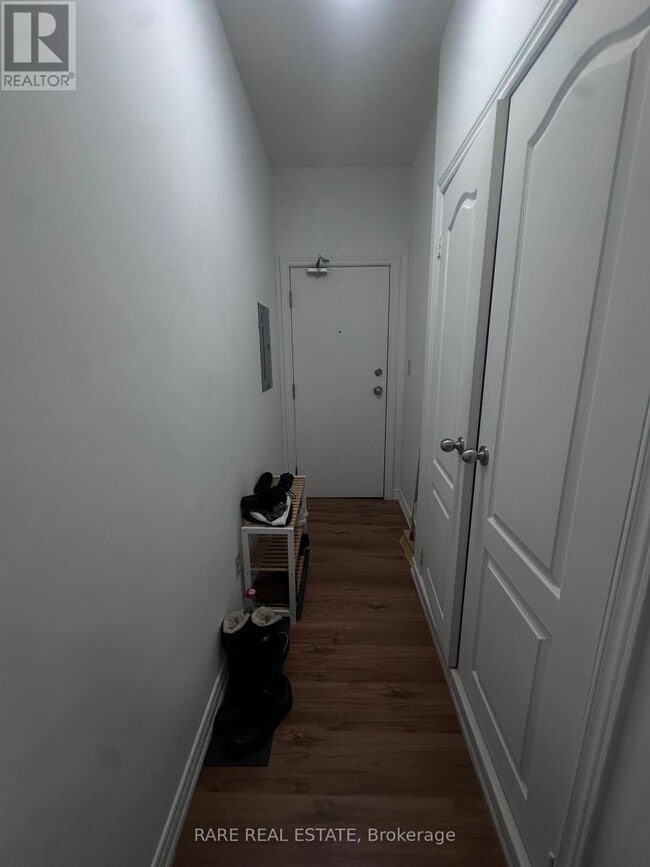 Building Photo - 198 Augusta Ave