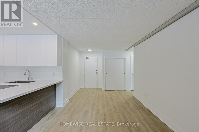 Building Photo - 81 Ontario St