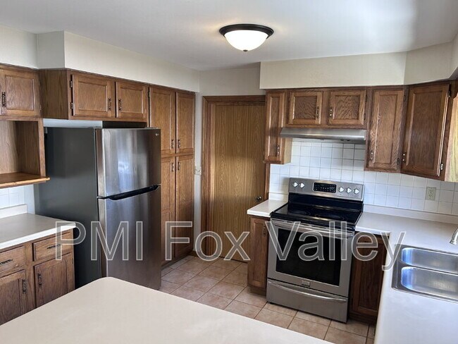 Foto del edificio - 2712 W Glenpark Dr