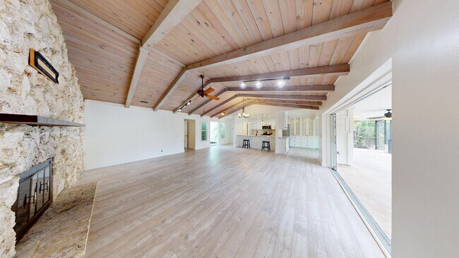 Foto del edificio - 10174 Dogwood Ave