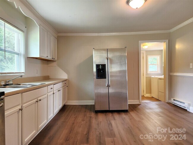 Foto del edificio - 337 Fox St SW