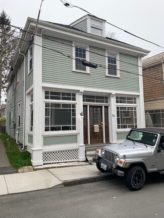 Building Photo - 33 Dennison St