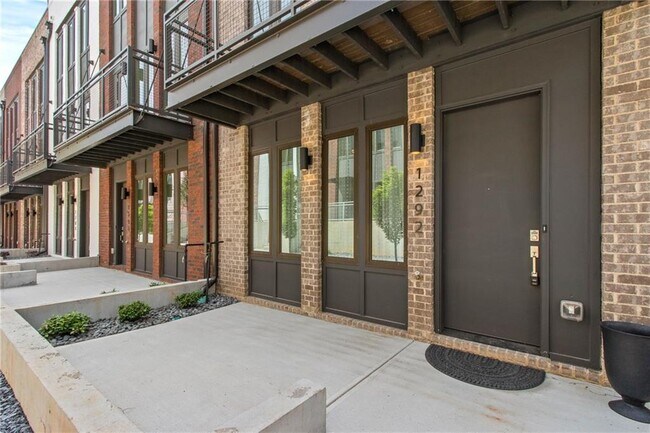 Foto del edificio - 1292 Chelsea Cir NW